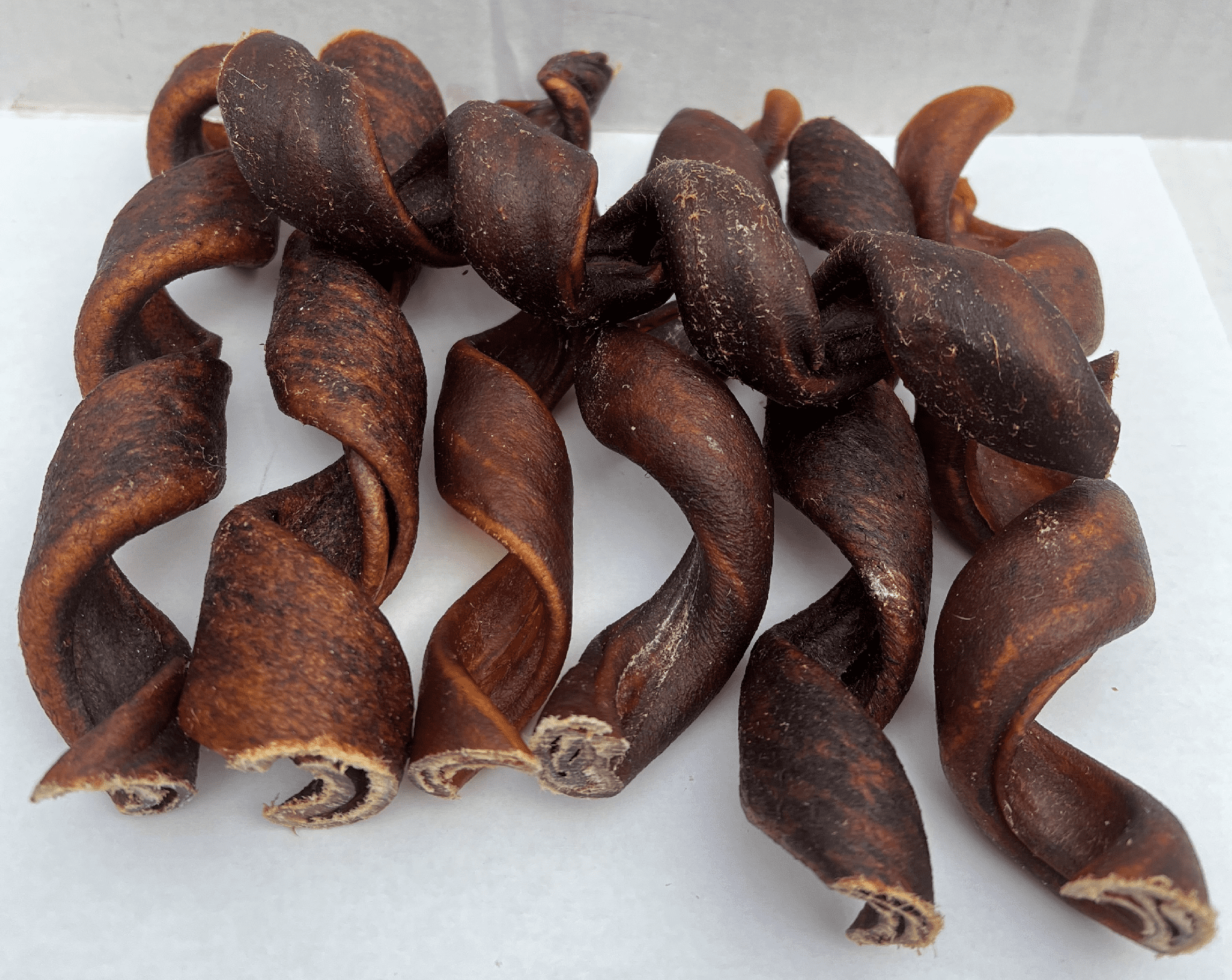 HDP Collagen Natural CURLY Bully sticks Color:Curly Size:6" Pack of 12
