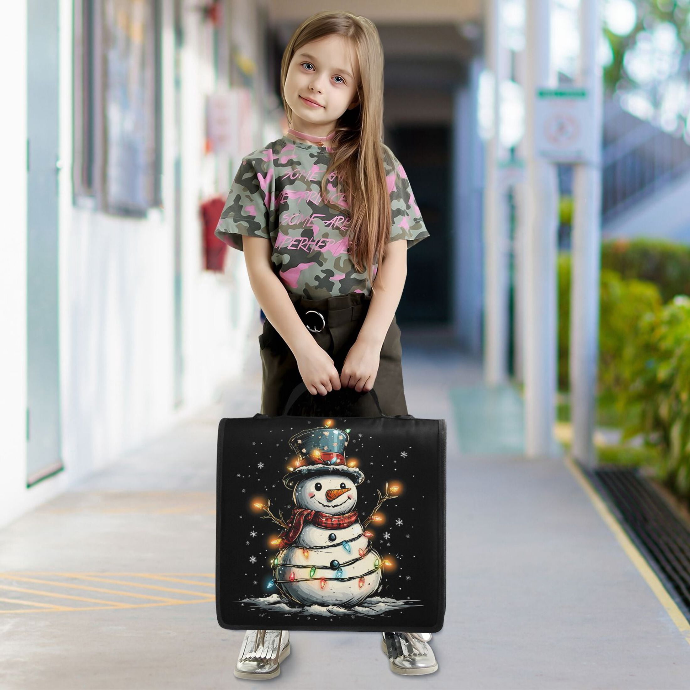3 Ring Zipper Binder with Shoulder Strap Waterproof Trapper Keeper 2 Inch D-Ring 500 Sheets Capacity Happy Snowman with Colorful Lights