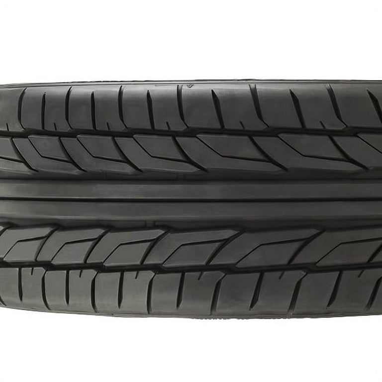 Nitto High-Performance Summer Tire NT555 G2, 245/35R20 95 W