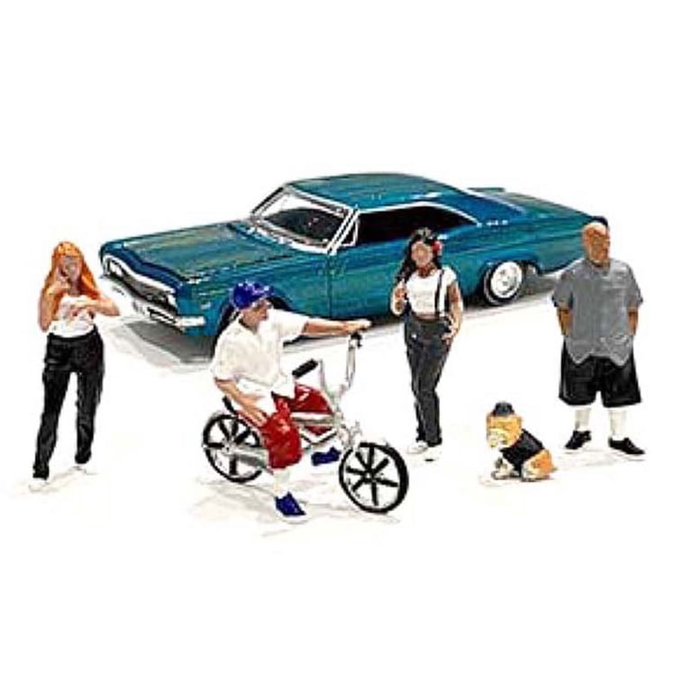 Lowriders 3 6 piece Diecast Set 4 Figurines 1 Dog and 1 Bike for