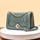 thumbnail image 1 of Bolso de mujer de moda, bolso cuadrado pequeño de cuero suave de PU, bolso de mujer de moda vintage, bolso de hombro, bolso cruzado, bolso con cadena romboidal, 1 of 6