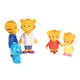thumbnail image 2 of Figuras familiares del vecindario de Daniel Tiger (paquete de 5), 2 of 5