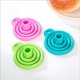 thumbnail image 2 of Juego de embudos de cocina, paquete de 3, pequeños y grandes, accesorios de utensilios de cocina, embudos plegables de silicona para llenar botellas de agua, transferencia de líquidos, grado, 2 of 5