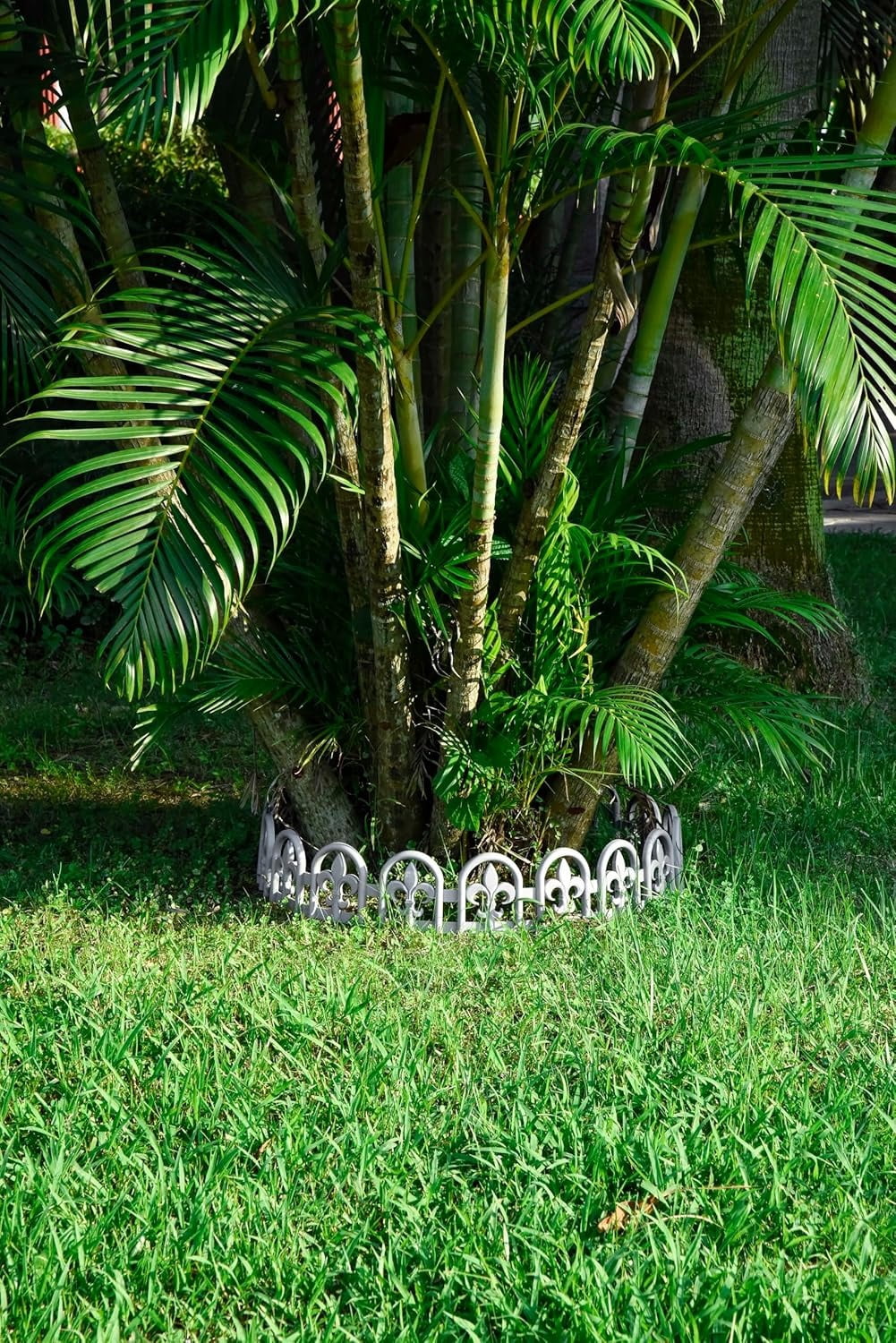 Gray Plastic Garden Border Edging No-Dig, Arched Design with Spade – 27pcs Decorative Landscape Fence Kit, 35ft Lawn Edge Barrier