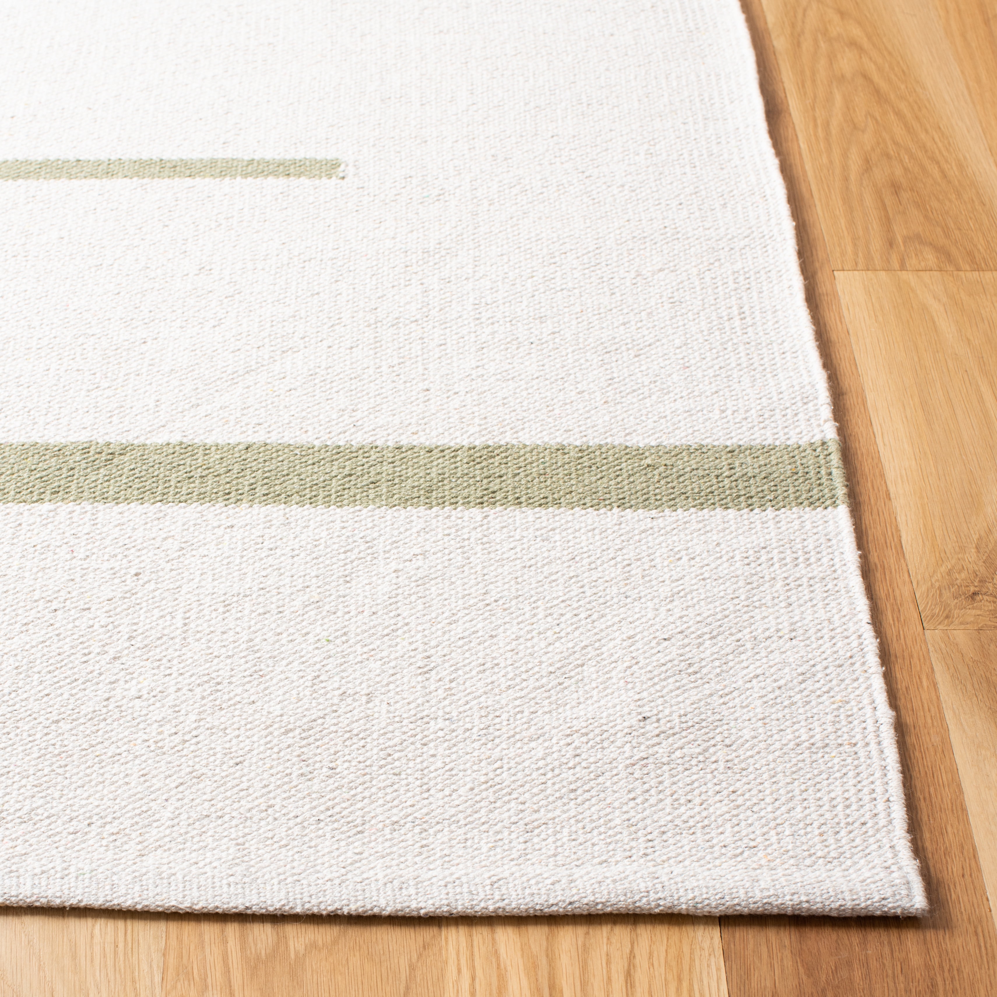 SAFAVIEH Montauk Oswald Geometric Striped Cotton Area Rug, Ivory/Light Green, 3' x 5'