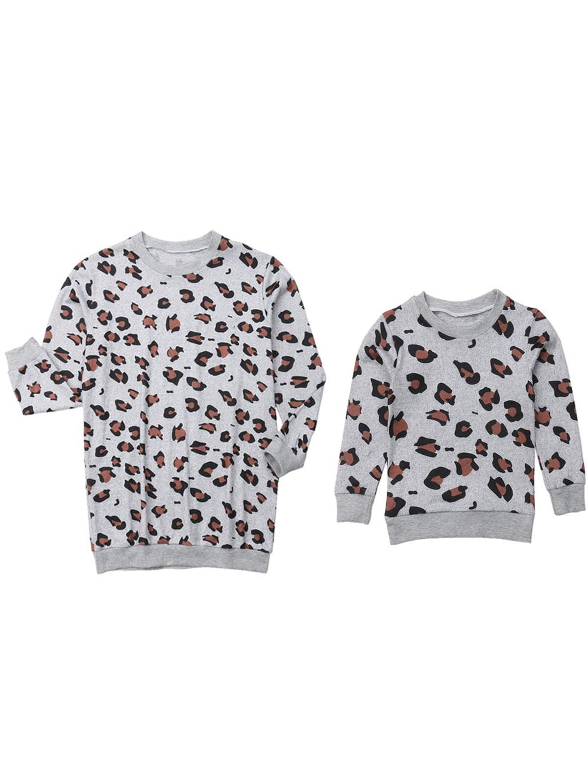 mother and daughter matching leopard outfits