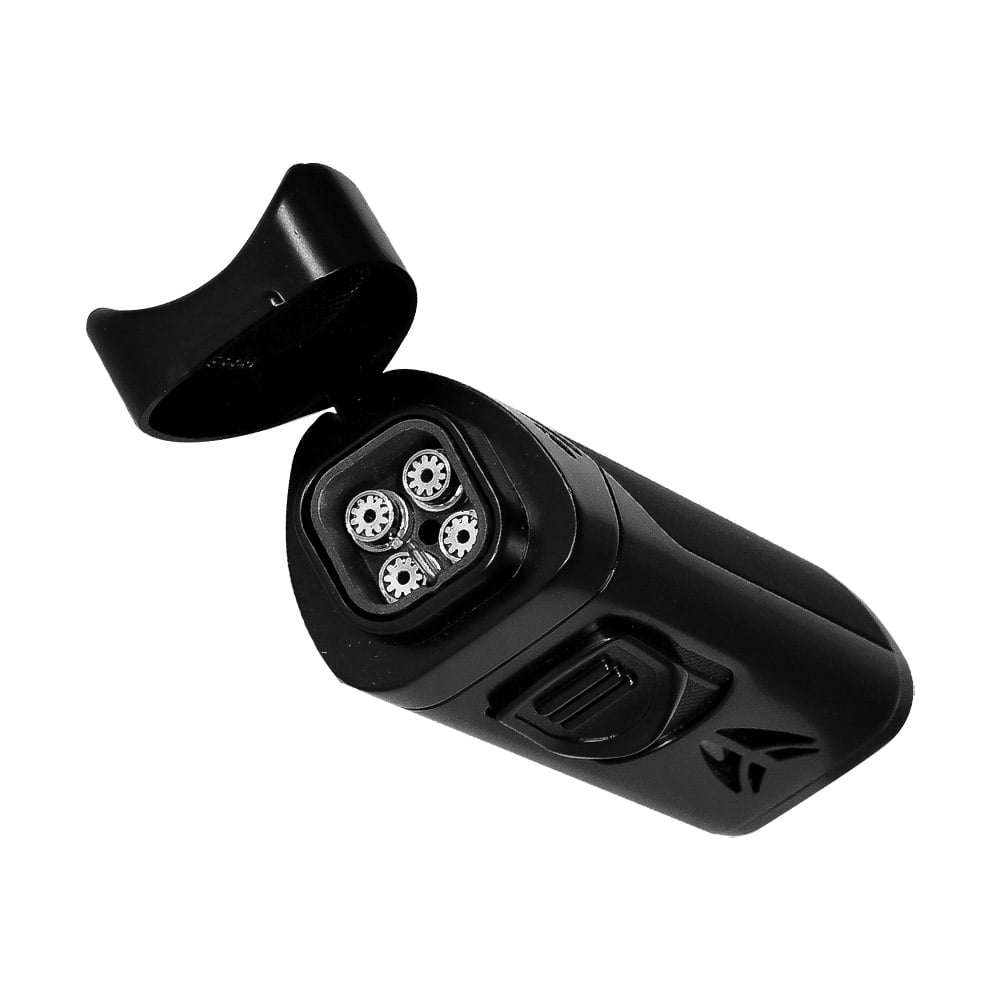 Lotus Monarch Quad Torch Lighter with Cutter - Black