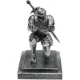 thumbnail image 1 of Knight Pen Holder Executive Cool Pen Holder For Desk Magnetic Resin Ornaments Desk Decor Accessories Organizer, 1 of 5
