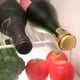 thumbnail image 3 of Tapón dorado para champán, diseñado en Francia, sellador de botellas para cava, prosecco, vino espumoso, prueba de presión de 13 libras (2, dorado) Rojo Verde, 3 of 4