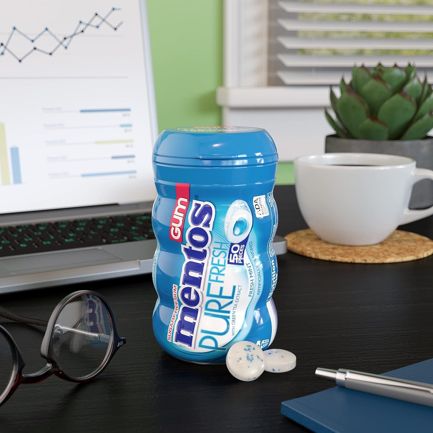 Mentos Pure Fresh Gum Fresh Mint 50 Piece Curvy Bottle - Pack of 6