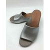 Pre-Owned Gentle Souls Silver Size 8 Slip On Sandals