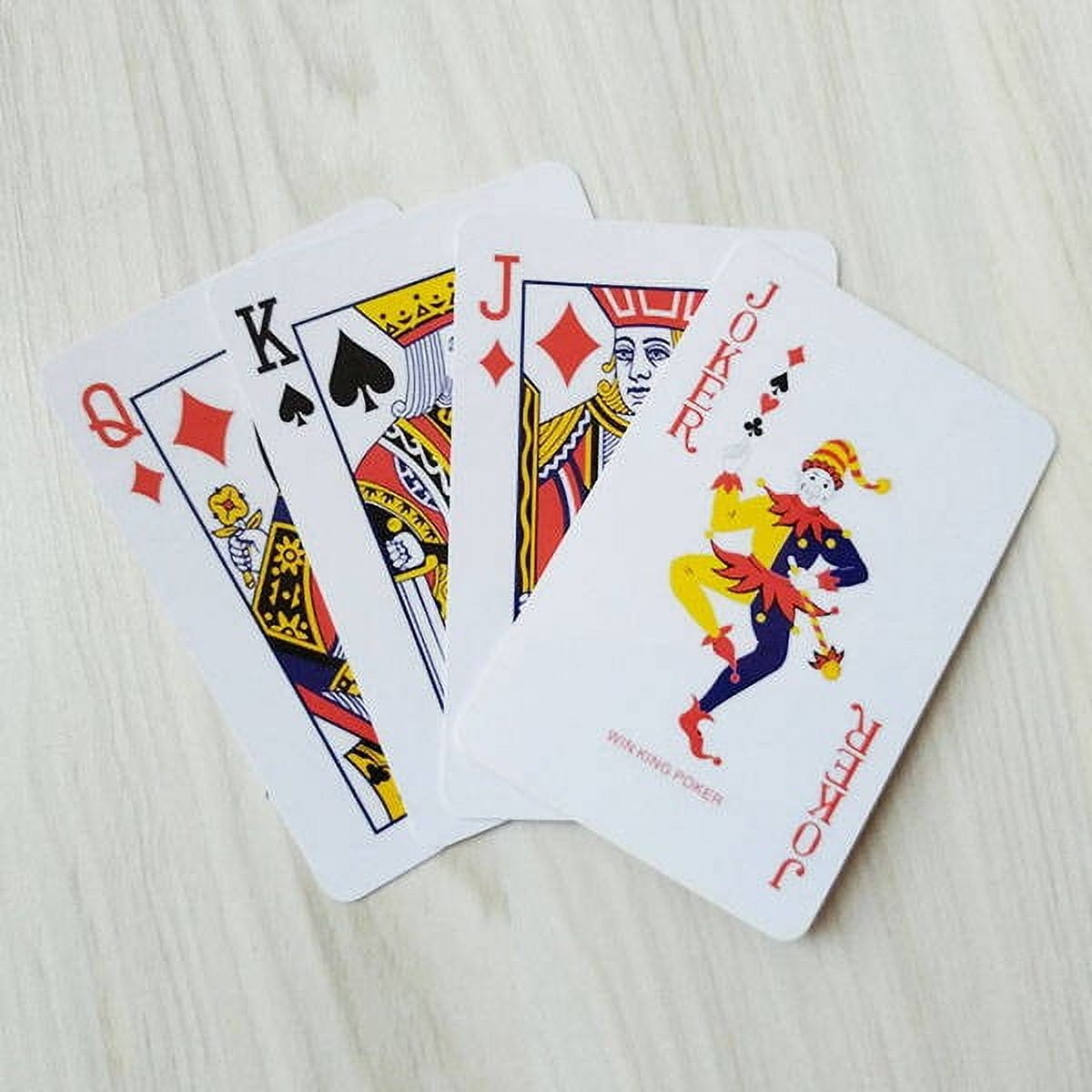 Face Surprised And Afraid Expression Gold Playing Card Classic Game