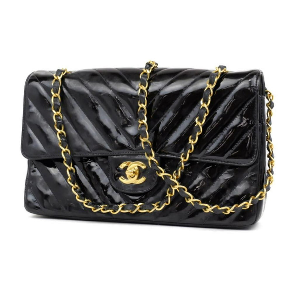 chanel chevron classic flap bag medium