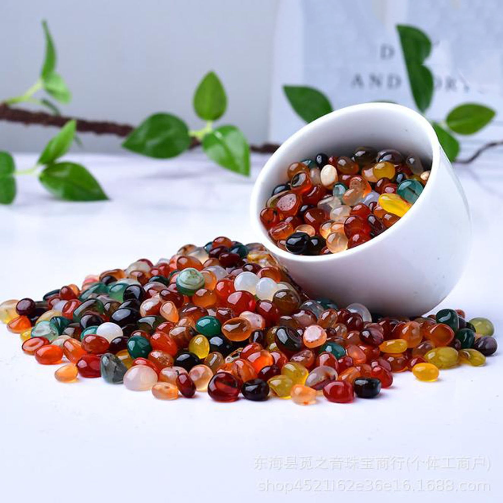 Natural Colorful Crystal Decorative Aquariums Gravel,1.1lb/500g Colored round agate Stone for Fish Tanks Plant Terrariums Decor Handwork DIY Craft