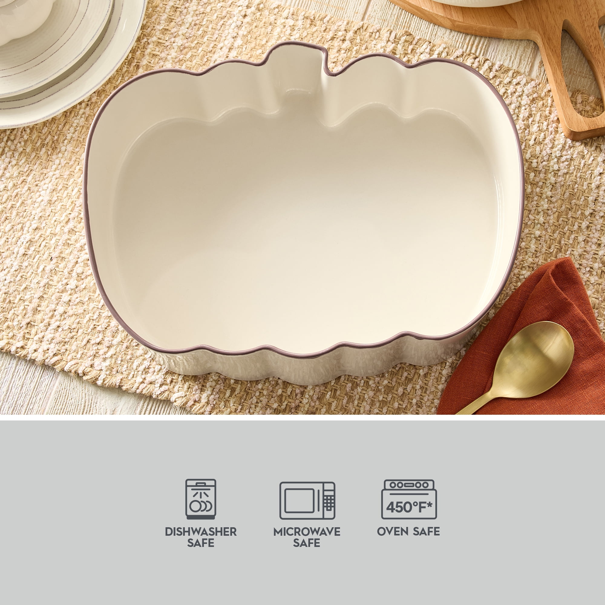 Better Homes & Gardens 10 in x 13 in Cream Figural Pumpkin Stoneware Baking Dish