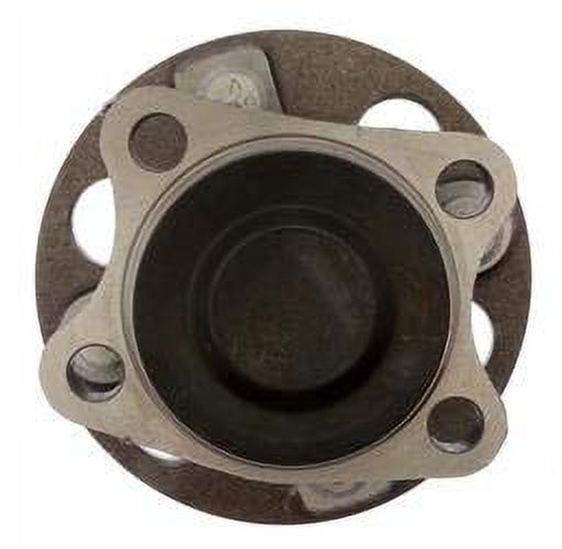 R-Line Wheel Hub Assemblies Fits select: 2007 TOYOTA YARIS