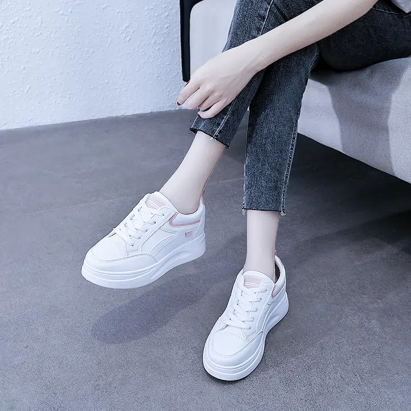 Star White Sneakers – HEEL & BUCKLE LONDON