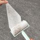 thumbnail image 5 of Roller de quita pelo portátil, para ropa y mascotas, con cubierta antierros, diseño compacto, para oficina/viaje, quita pelo eficiente, material plástico resistente, para eliminar pelo en ropa,, 5 of 6