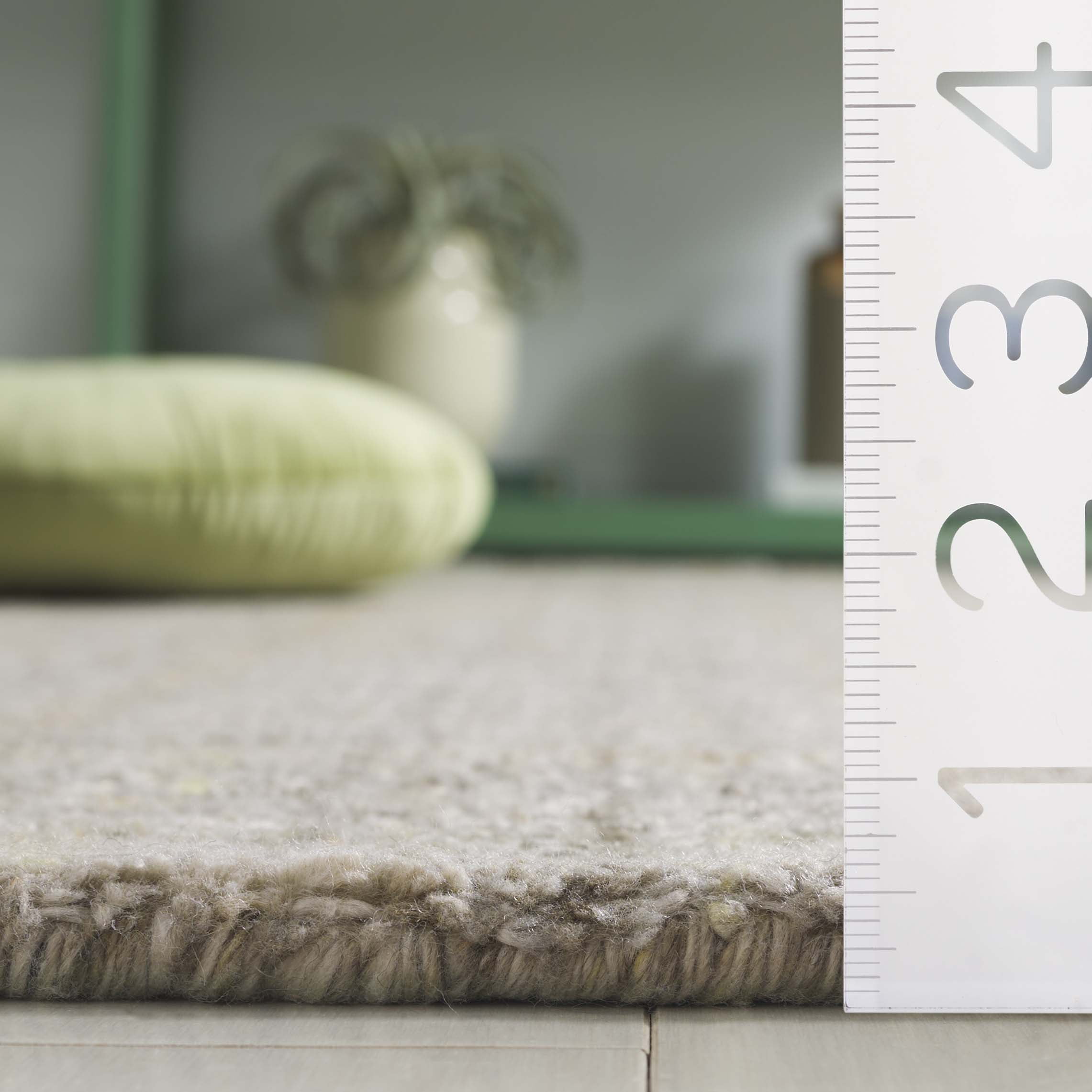 SAFAVIEH Abstract Yorick Striped Polyester Area Rug, Light Green/Beige, 3' x 5'
