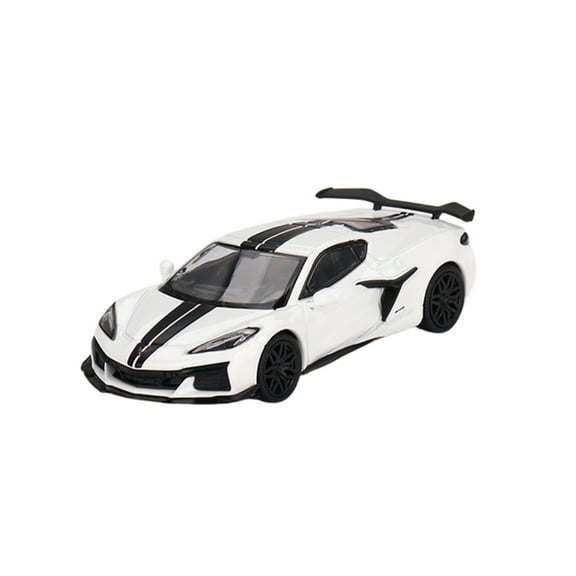 Chevrolet Corvette Z06 Diecast Model 1:64 scale Arctic White