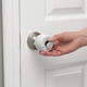 thumbnail image 5 of Seguro para Cerradura de Palanca Safety 1st 2 Piezas Blanco, 5 of 6