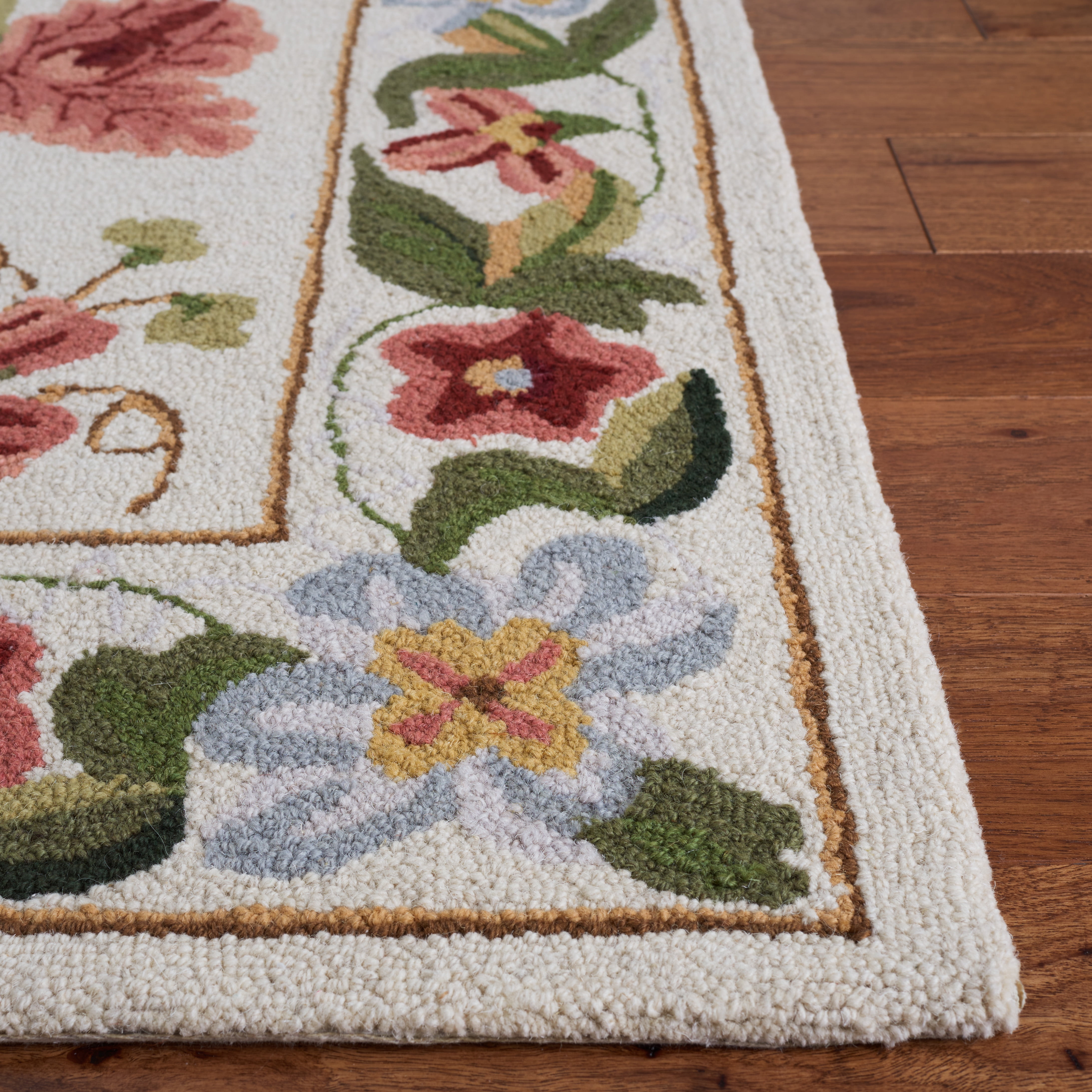 Safavieh Chelsea Gisselle Bordered Wool Area Rug, Ivory, 5' x 5' Square