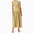 thumbnail image 4 of Vestido plisado con hombros descubiertos para mujer 2024 nuevo estilo de celebridad de cintura alta francesa hermosa europea y americana, 4 of 4