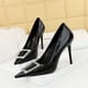 thumbnail image 2 of Zapatos de tacón ultraalto y delgado para mujer, boca baja, punta afilada, lacado, piel de serpiente, patrón clásico, hebilla de diamante de agua, zapatos de tacón individuales, 2 of 4