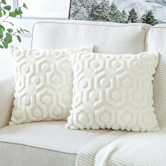 Faux Wool Throw Pillow Covers 18x18 Inches Decorative Farmhouse Velvet Couch Pillow Case Soft Plush Square Boho Cushion Pillowcase