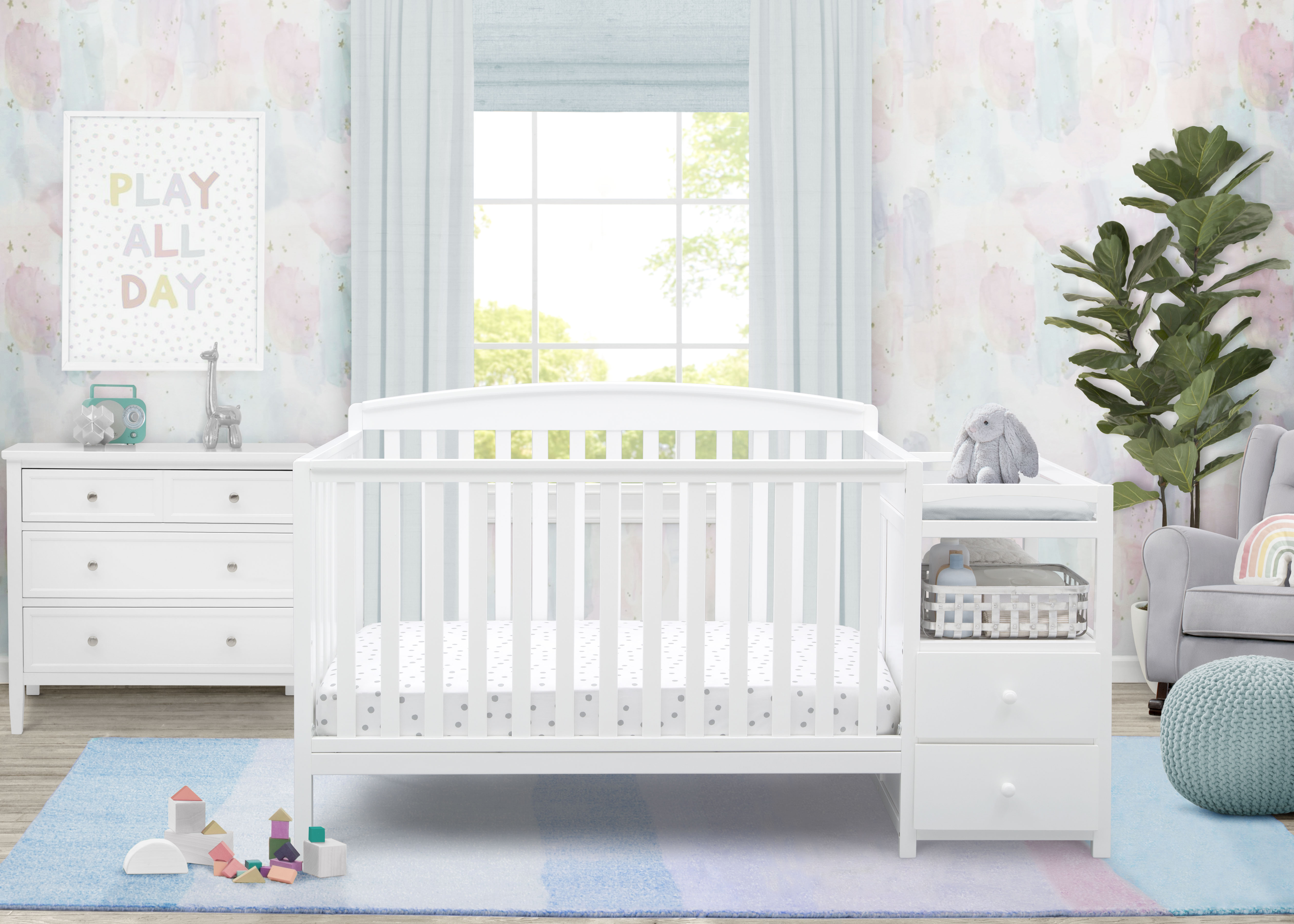 Delta Children Royal 4-in-1 Baby Crib & Changer, White - image 4 of 10