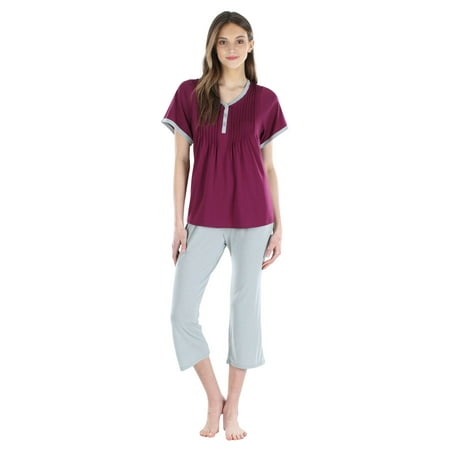

PajamaMania Women s Stretchy Knit V-Neck Top and Capri Pant Pajama Set