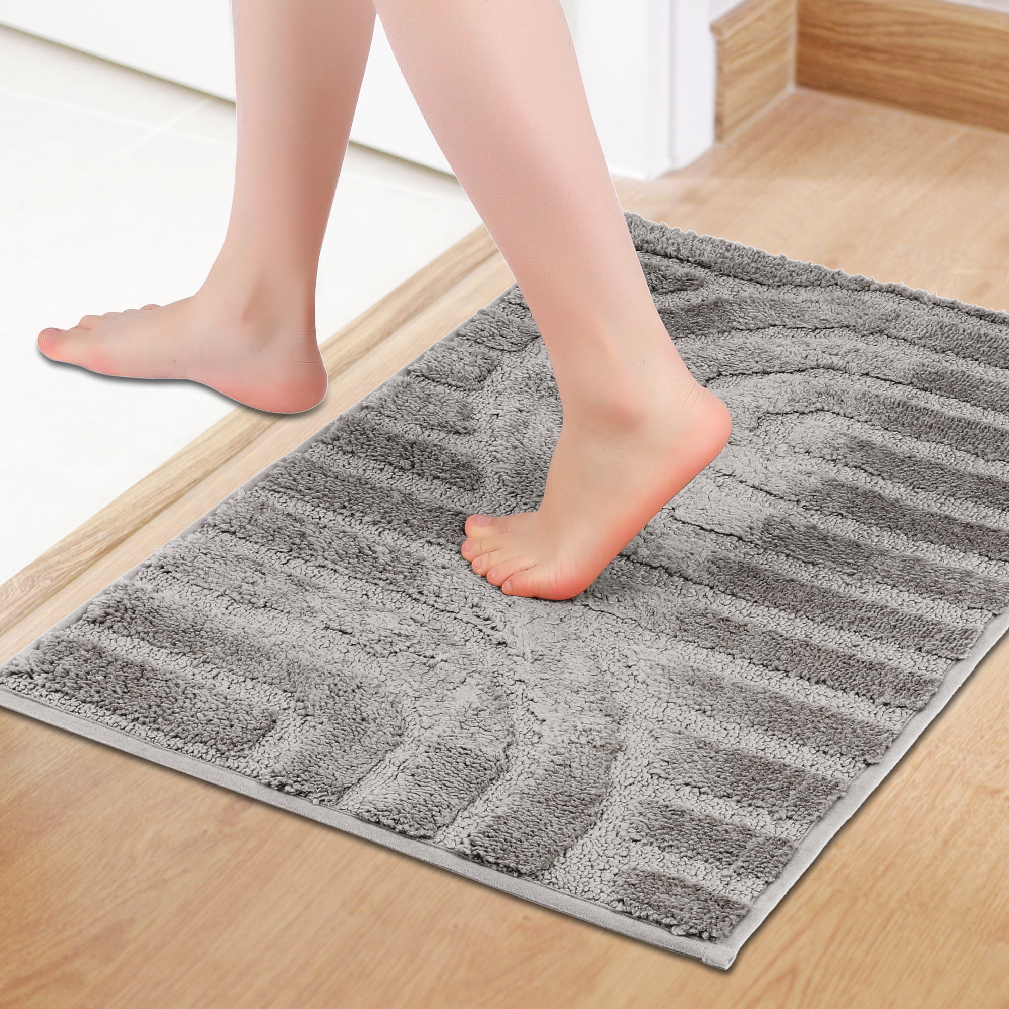 Unique Bargains Geometry Pattern Bathroom Rugs Mat Soft Bath Floor Rugs Grey 20" x 32"