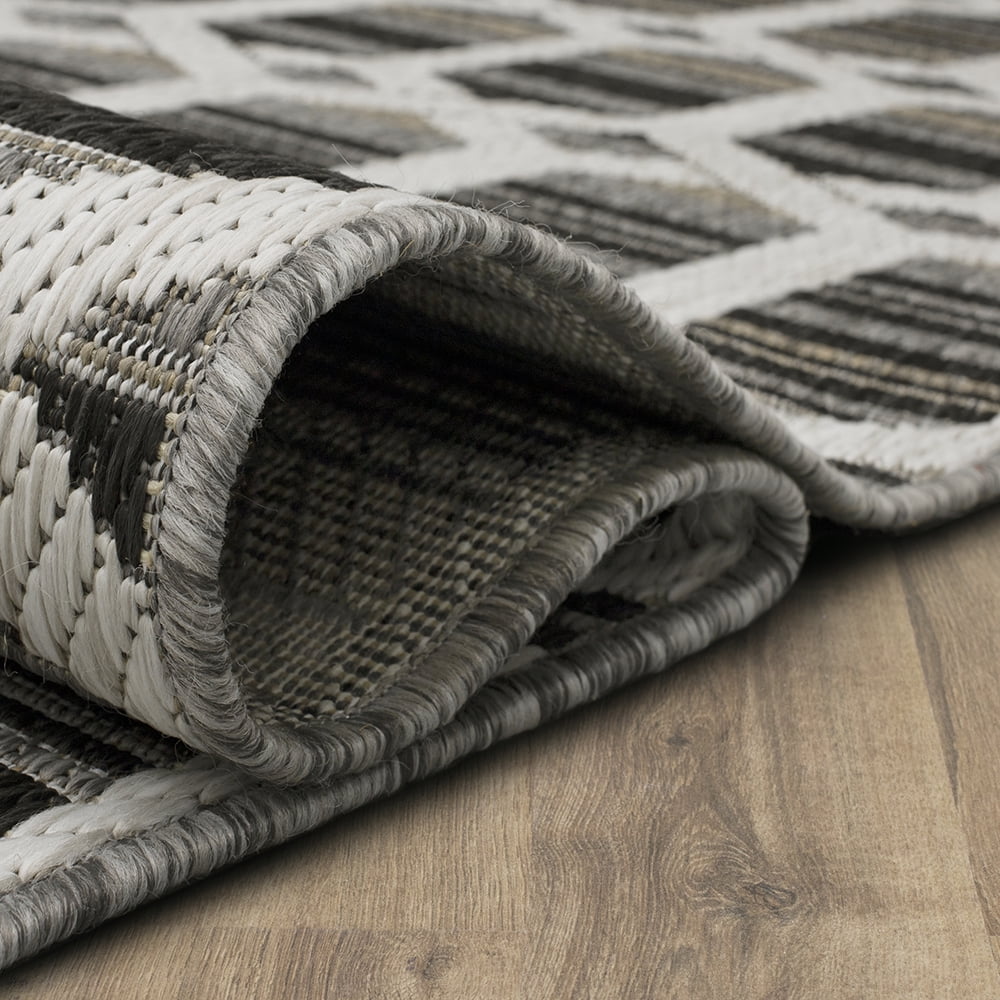 Mohawk Home Clemente Geo Outdoor Area Rug, Dark Grey, 2' 6" x 6'