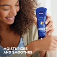 thumbnail image 3 of Set de cuidado de la piel Nivea Nourishing Body Wash 600 ml, loción corporal 400 ml, crema de manos 75 ml y bálsamo labial, 3 of 9