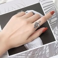 thumbnail image 4 of Guardurnaity Anillo ajustable con forma de pavo real. Herramientas de ganchillo modernas y encantadoras. Accesorios de aleación con forma de pavo Ropa, zapatos y accesorios Miscelánea No.04, 4 of 5