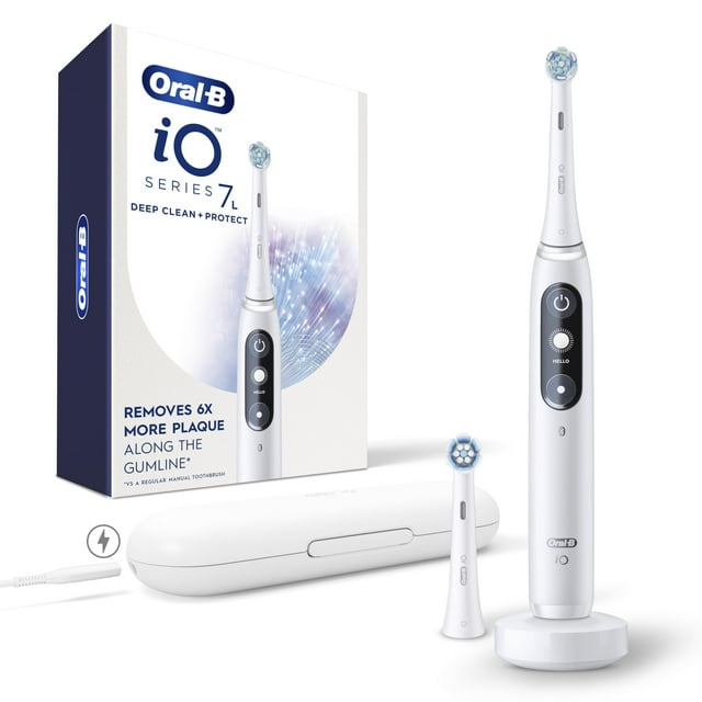 Oral-B iO Deep Clean + Protect cepillo de dientes eléctrico recargable, blanco con un cepillo de dientes iO Serie 7, 2 cabezales de repuesto y un estuche de viaje de carga