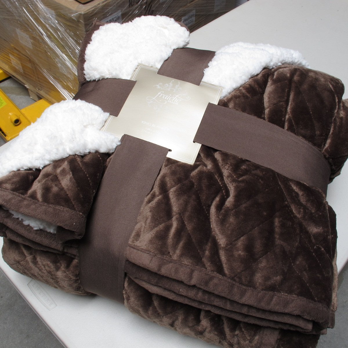 Monte jardin velvet sherpa queen gray blanket super new arrivals