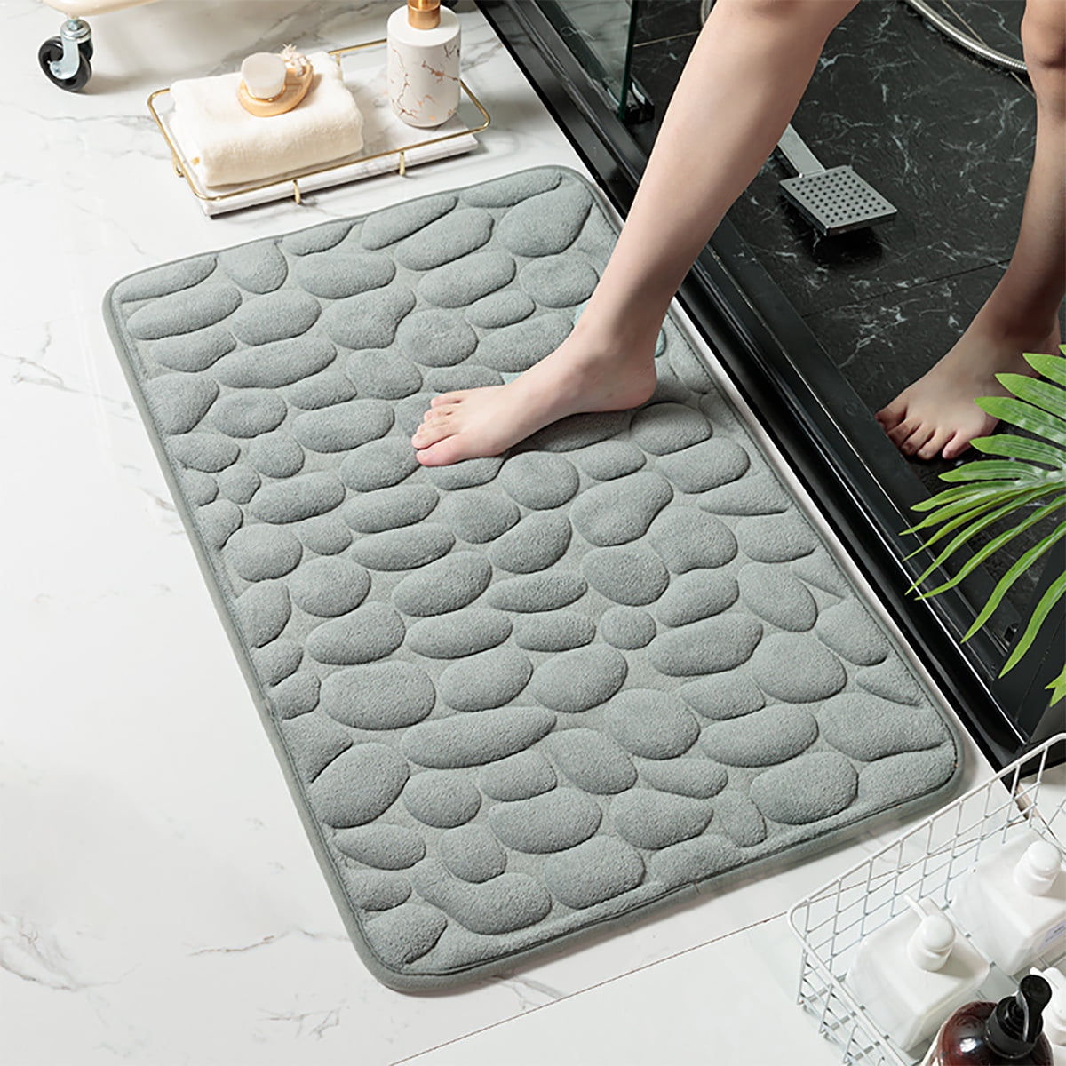 Anti Slips Bath Mat, Soft Absorbent Bathroom Rug, 20"x32", Grey