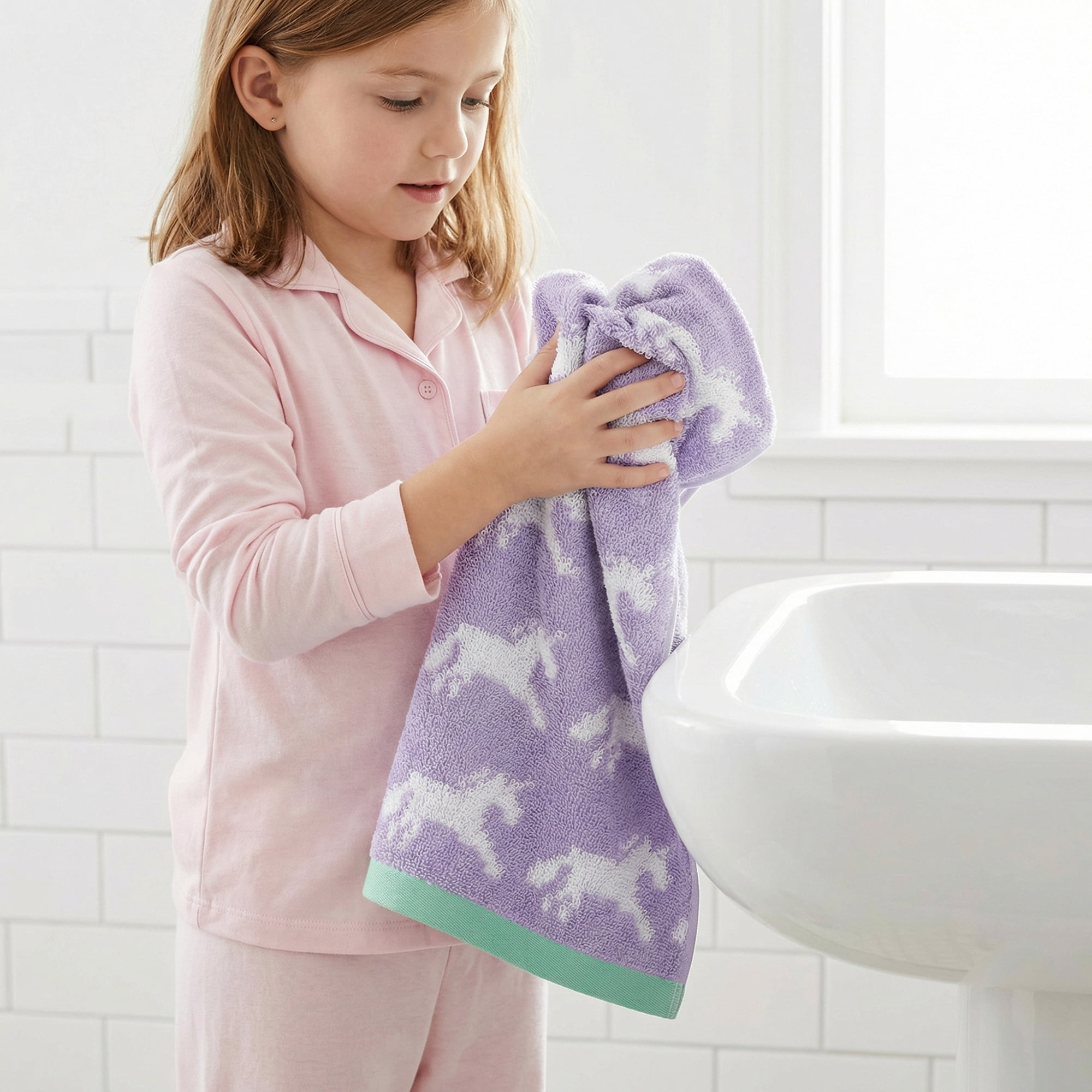 Unique Bargains Animal Pattern Cotton Jacquard Soft Absorbent Hand Towel Purple 29" x 13"