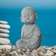 thumbnail image 5 of Miniaturas de Buda, figuras decorativas para bebés, adornos Feng Shui para mesa o coche sola mano en la pierna, 5 of 9
