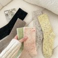 thumbnail image 5 of Xiao Hua 3 pares de calcetines de lana de otoño e invierno con hilo de puntos marrones, calcetines de cuello redondo cálidos e informales, cómodos para el uso diario en climas fríos, talla única, 5 of 5