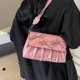 thumbnail image 4 of Bolso de mano plisado de alta gama para mujer, diseño de nicho, bandolera de un solo hombro, bolso de viaje versátil, novedad de 2024, 4 of 5