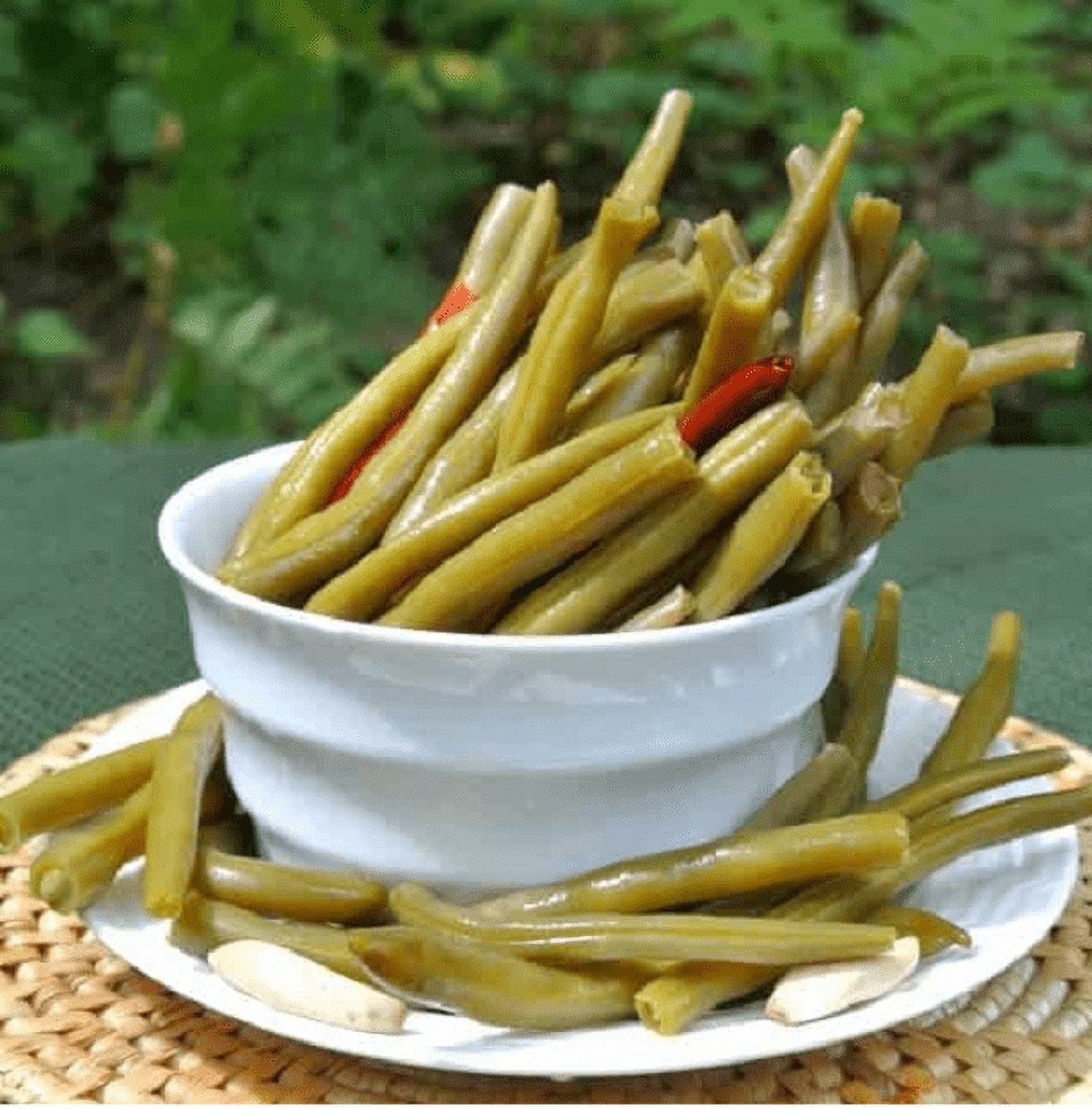 Mild Pickled Green Beans with Garlic and Spices - Two (2) 16oz (454g) Glass Jars