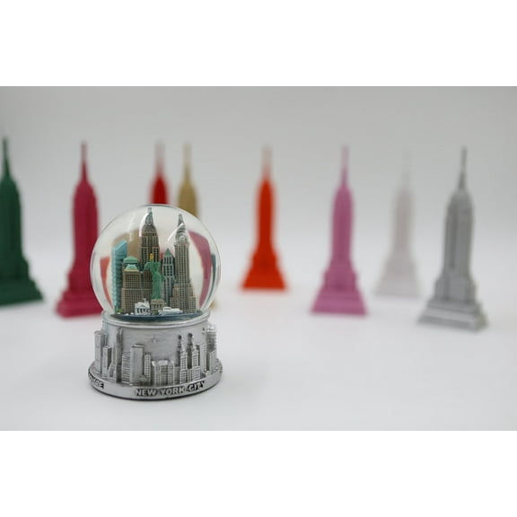 New York City Water Globe Capture The Magic of NYC Christmas Snow globe 3.5 inches