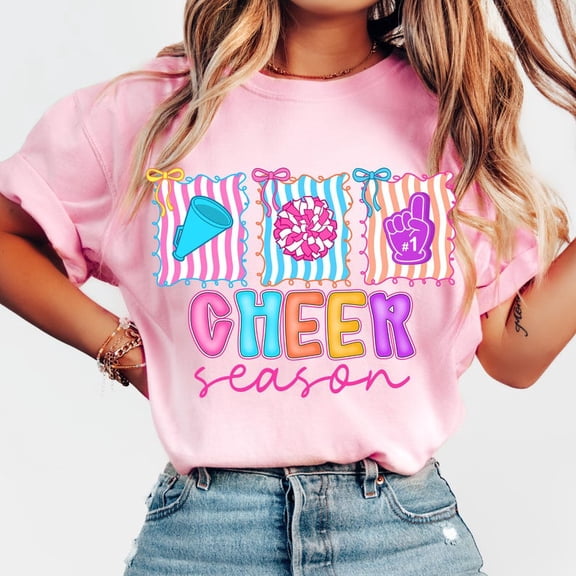 Cheer Mom T-Shirt for Women, Preppy Pink Cheerleader Graphic Tee, Coquette Pom Pom Shirt for Cheer Season and Competition Days