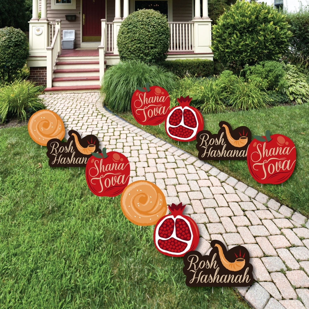 Rosh Hashanah Apple Pomegranate Challah Shofar Lawn