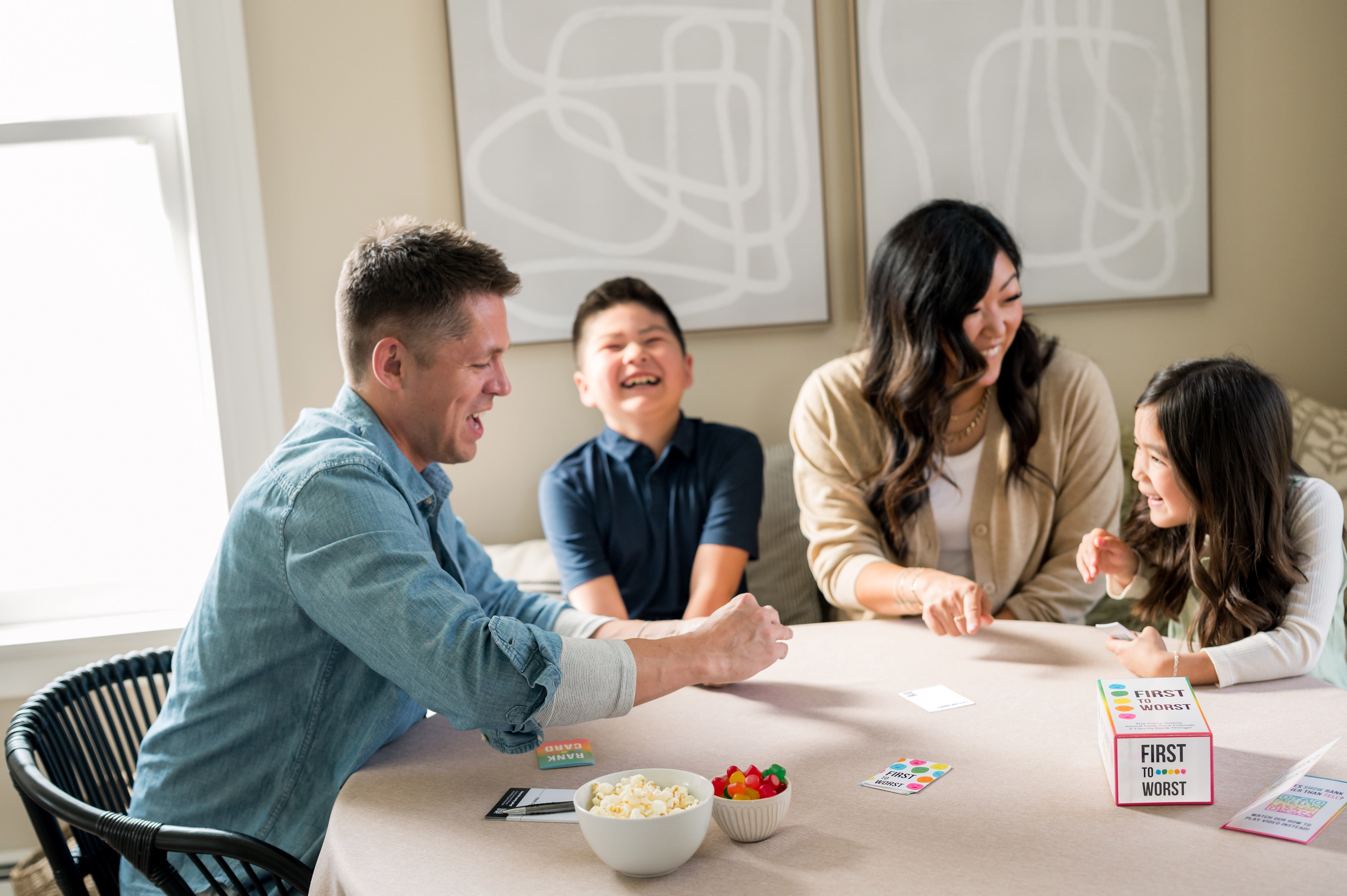 Dyce Games First to Worst - The Family Party Game About How Your Friends and Family Rank Things