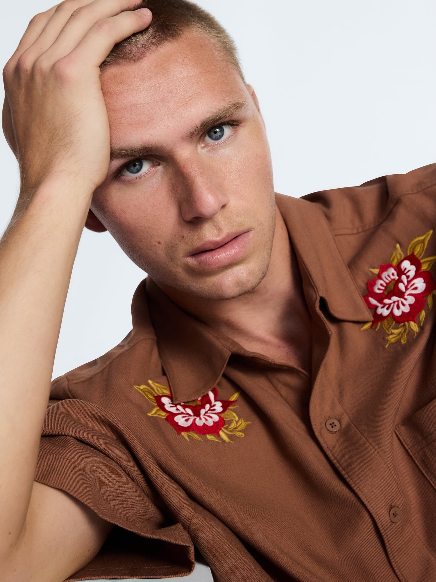 Kacey Lee Men's Button Up Woven Shirt with Short Sleeves, Sizes S-2XL