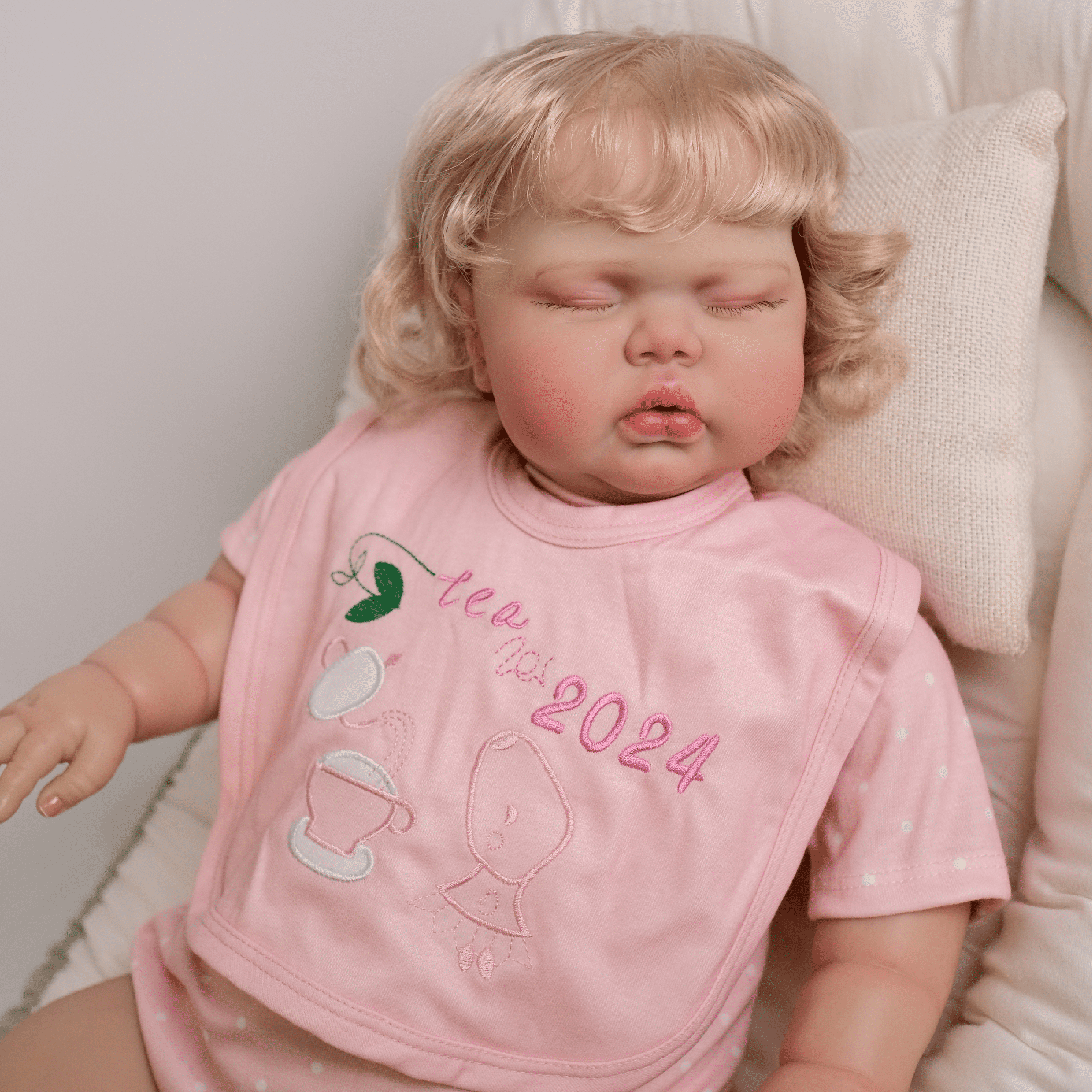 iCradle Lifelike Reborn Baby Dolls 24 inch Handmade Realistic Toddler Dolls Girl Pickle Cloth Body Newborn Babies Rooted Hair With Clothes Set Kids Age 3+
