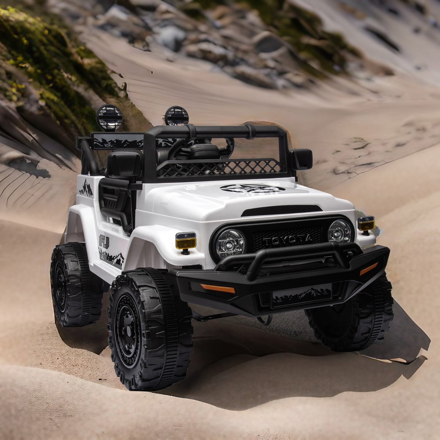 CIPACHO 12V Kids Ride On Truck Car with Parent Remote Control, Licensed TOYOTA FJ Cruiser Electric Car for Kids, White